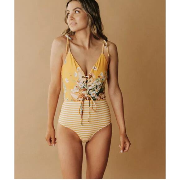 Albion Fit The Rachel Yellow Floral One-Piece Size Medium - Picture 9 of 10